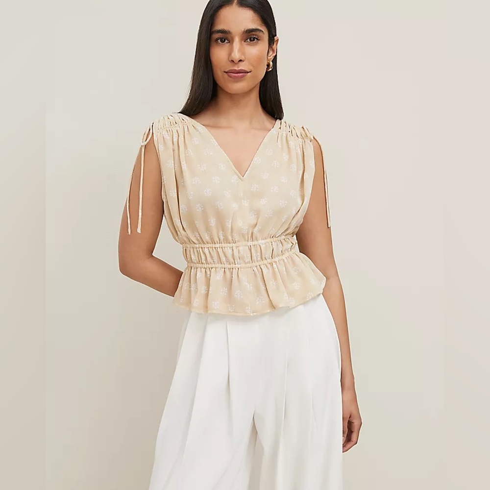 NWT Ann Taylor Gathered Tie Top in Sand's Edge Size Small